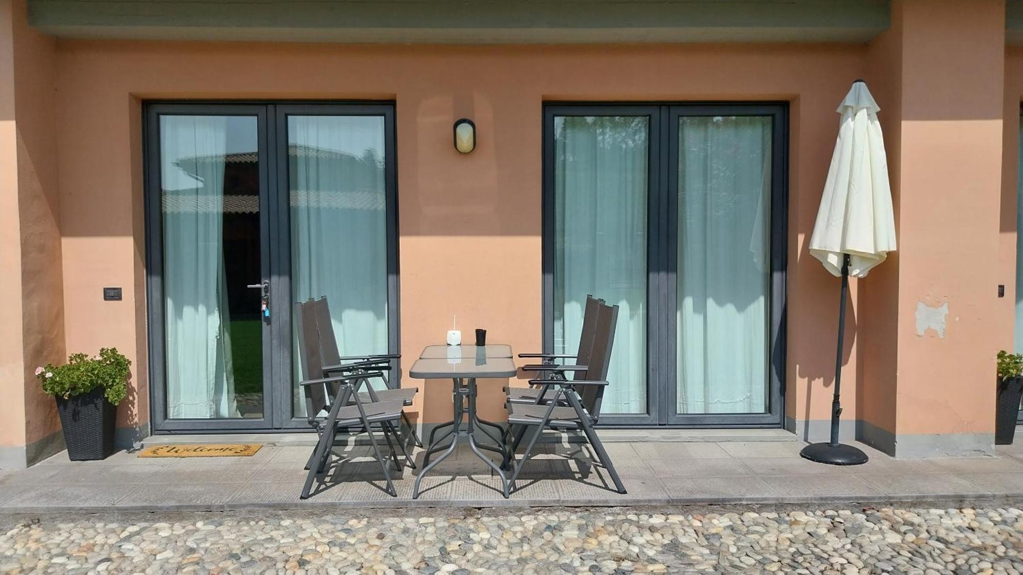 Appartamento Franciacorta Cazzago San Martino 外观 照片